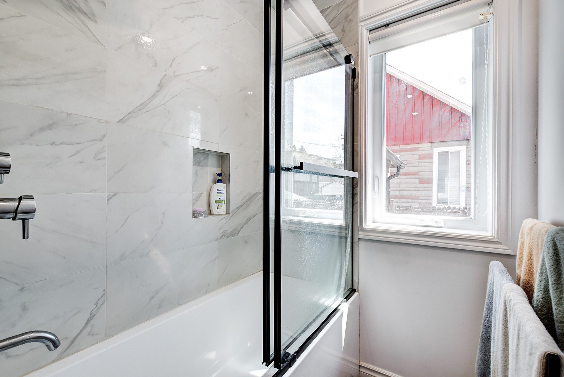 









36


Av. Dubé

,
Montréal-Est,




QC
H1B4W6

