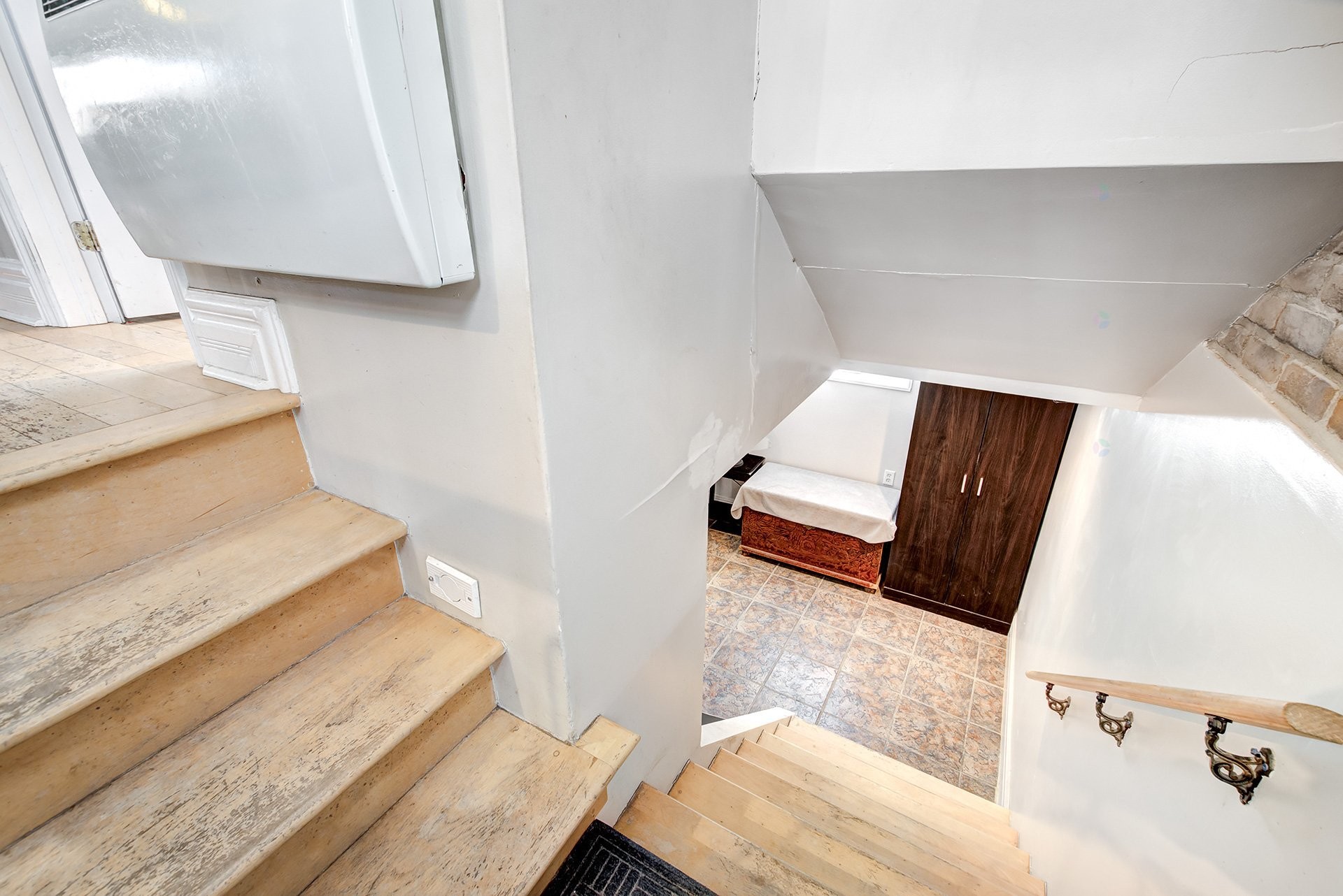 









36


Av. Dubé

,
Montréal-Est,




QC
H1B4W6

