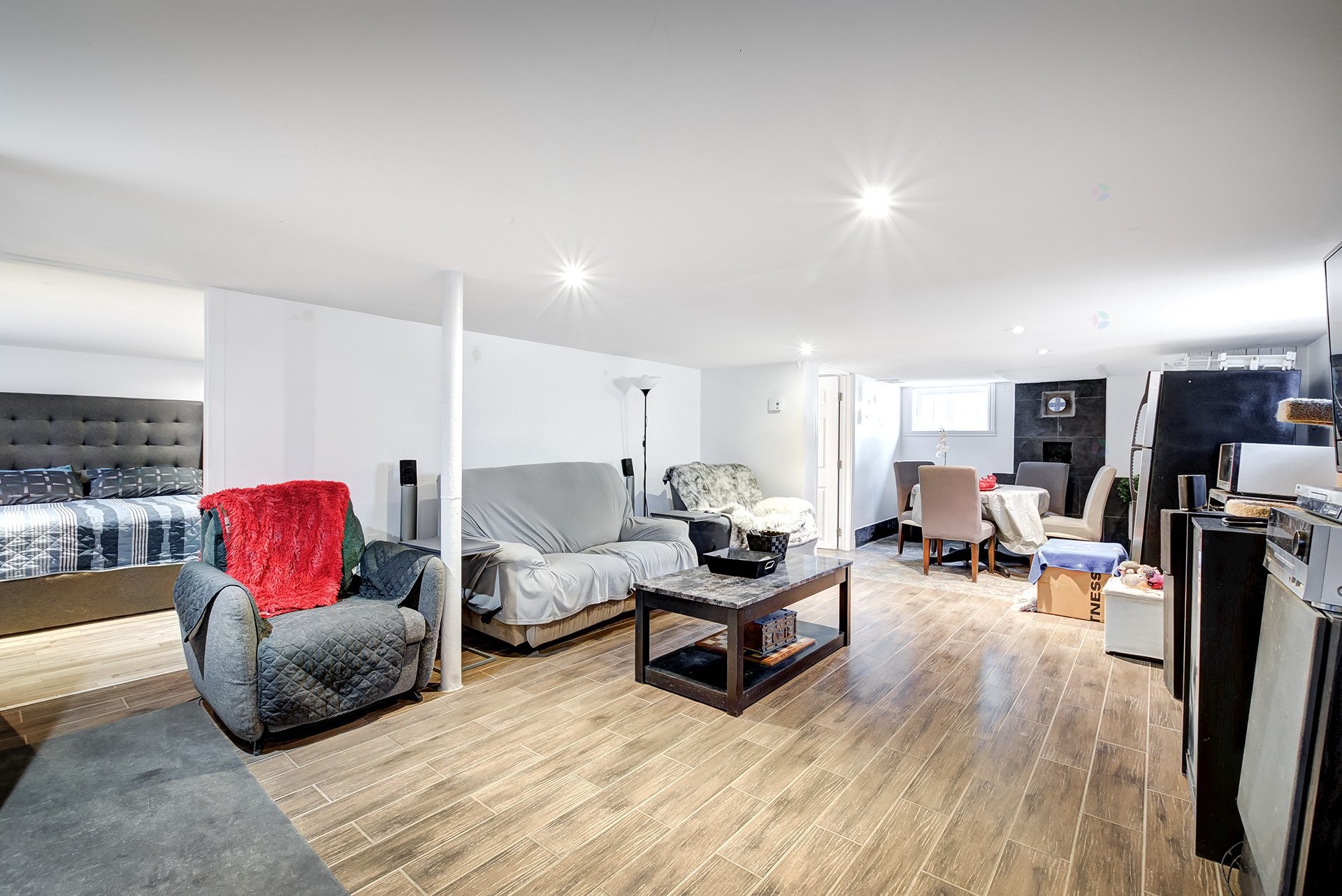 









36


Av. Dubé

,
Montréal-Est,




QC
H1B4W6

