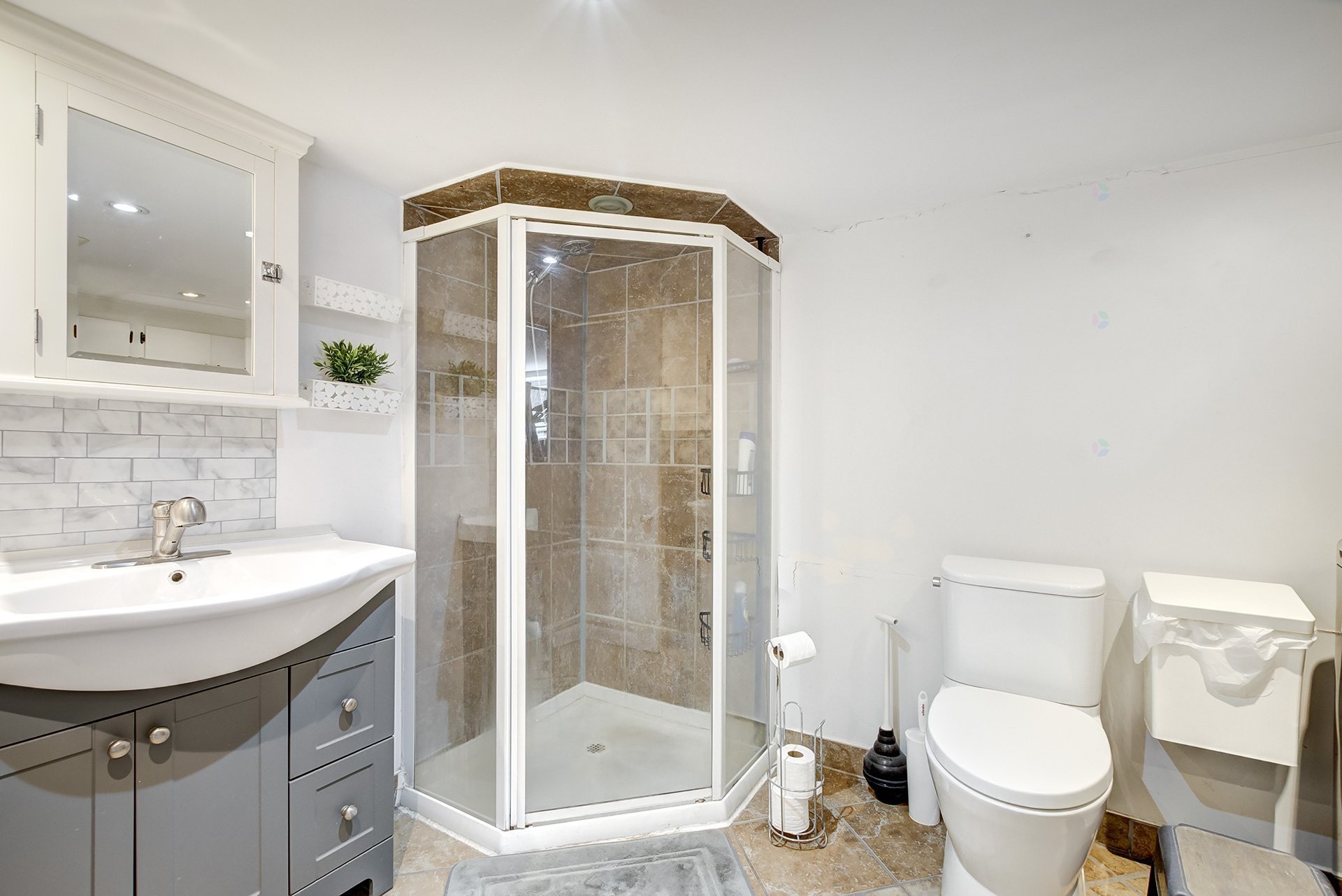 









36


Av. Dubé

,
Montréal-Est,




QC
H1B4W6

