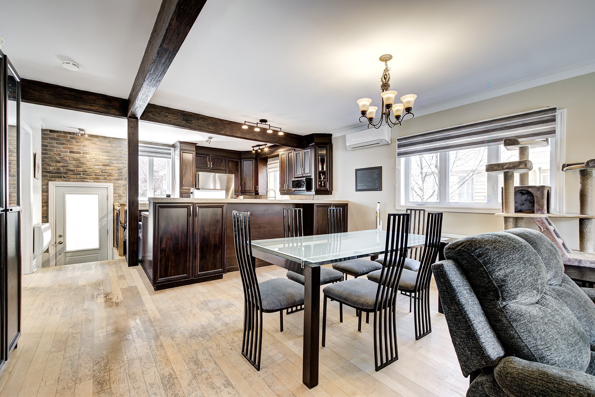 









36


Av. Dubé

,
Montréal-Est,




QC
H1B4W6

