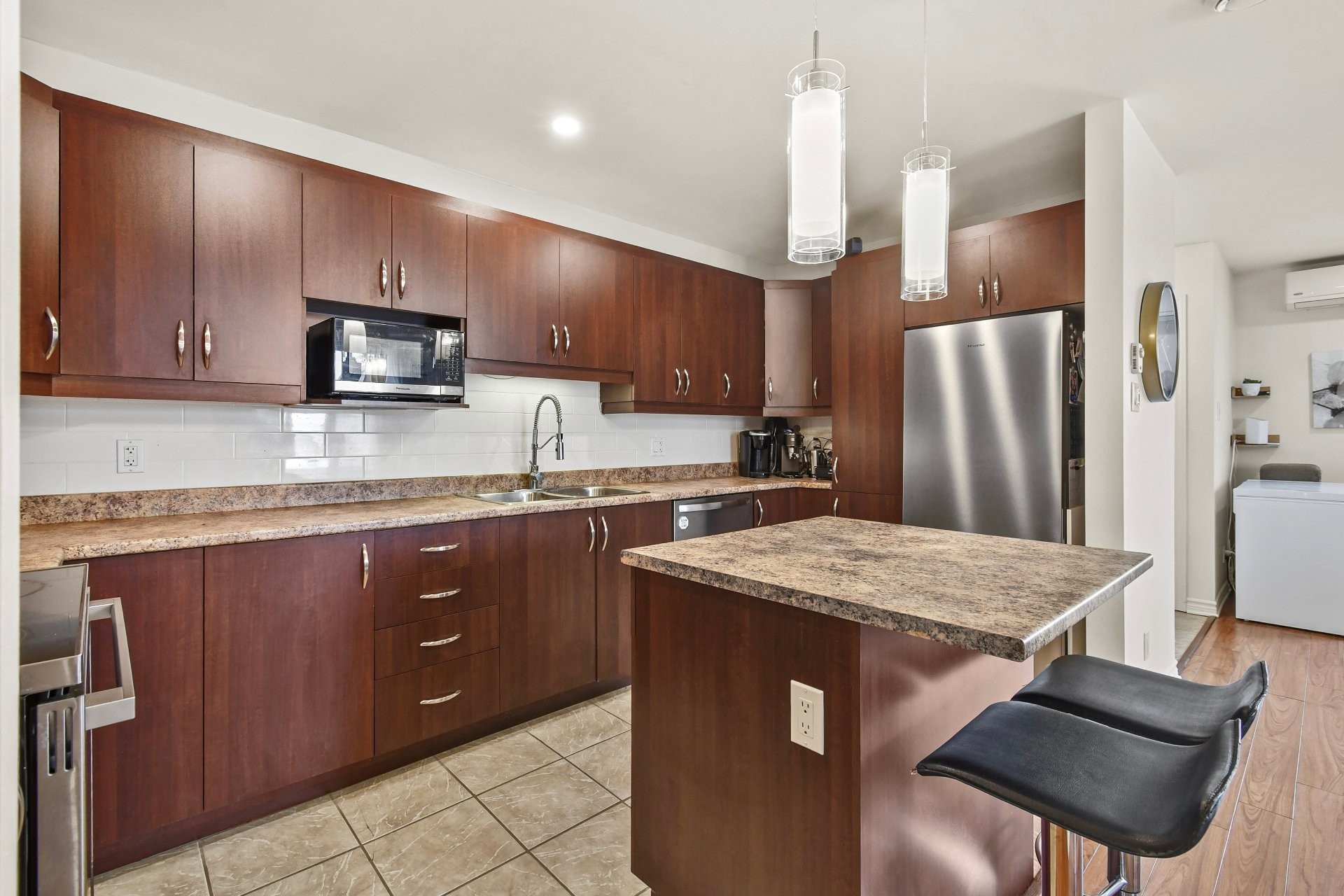 









34


Rue Catherine

,
Saint-Rémi,




QC
J0L2L0


