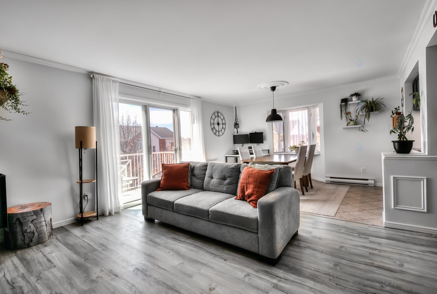 









64


Rue de l'Aqueduc

, 401,
Varennes,




QC
J3X2E4

