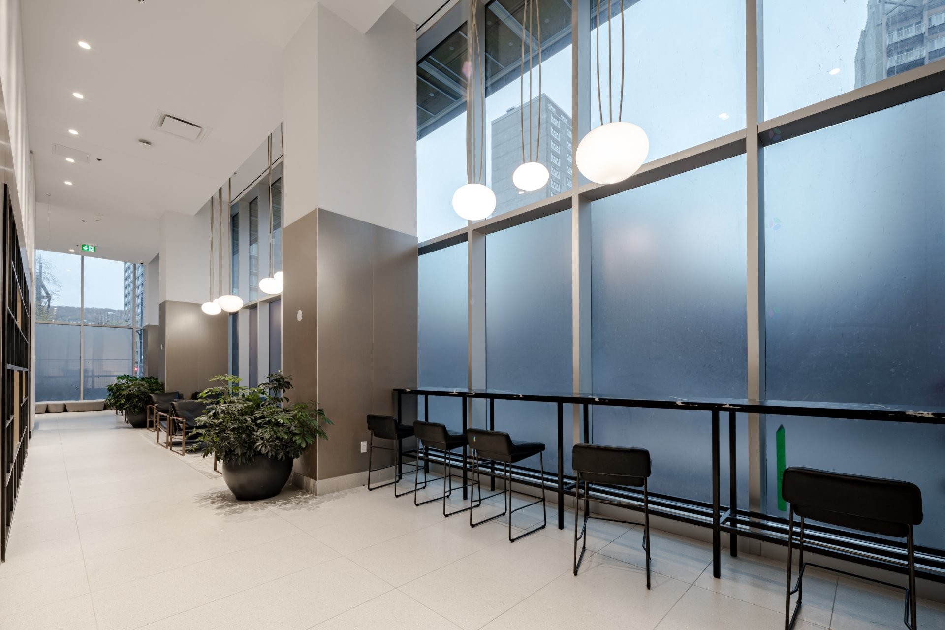 









2300


Rue Tupper

, 803,
Montréal (Ville-Marie),




QC
H3H0B9

