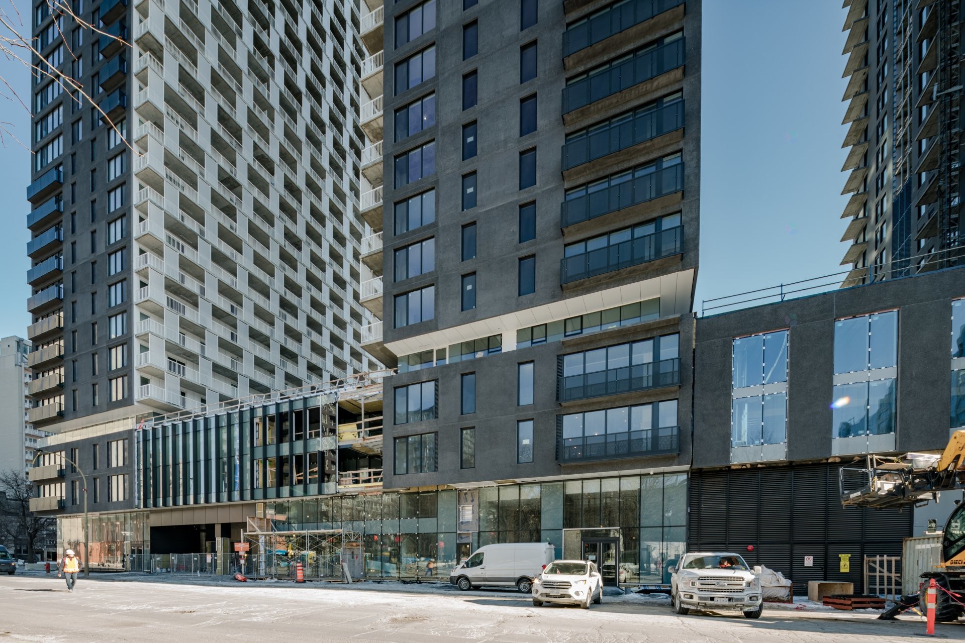 









2300


Rue Tupper

, 803,
Montréal (Ville-Marie),




QC
H3H0B9


