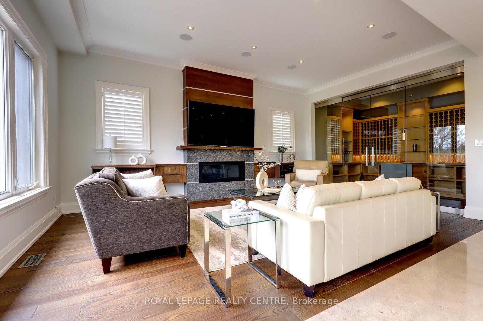 









31


Plainsman

Road,
Mississauga,




ON
L5N 1C4

