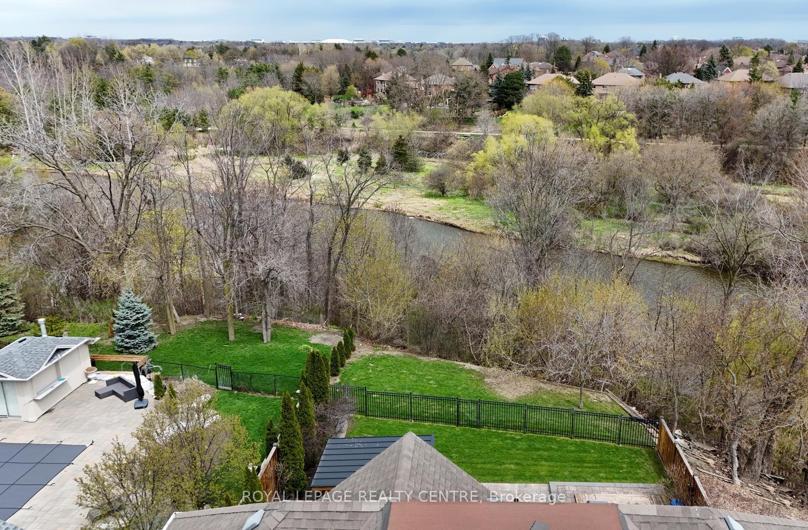 









31


Plainsman

Road,
Mississauga,




ON
L5N 1C4

