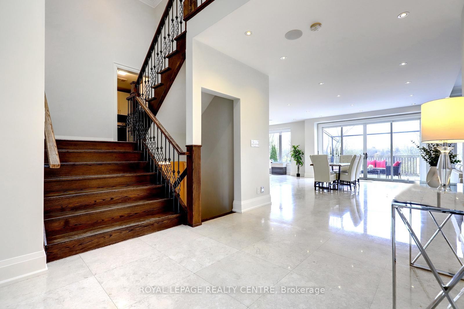 









31


Plainsman

Road,
Mississauga,




ON
L5N 1C4

