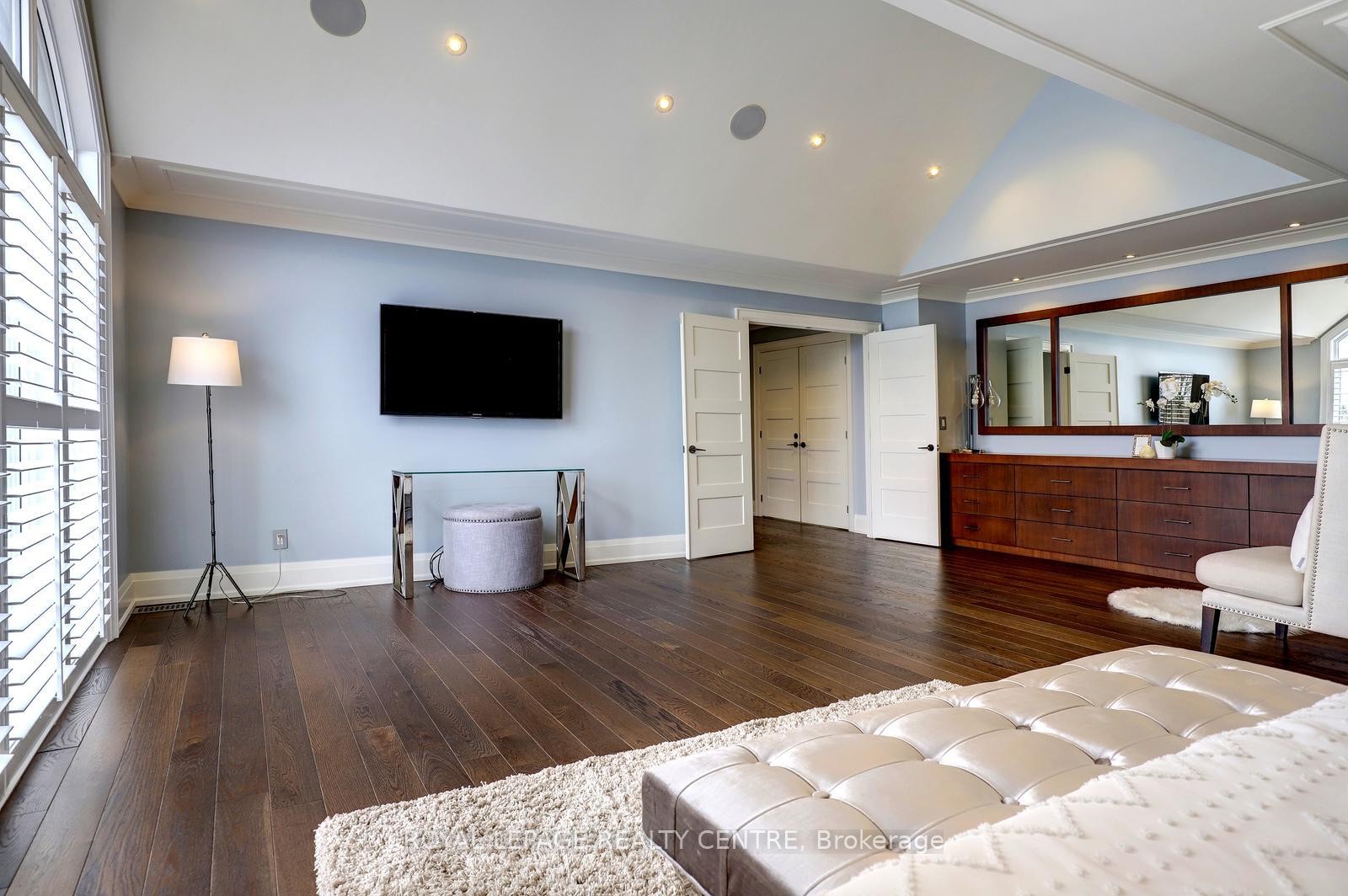 









31


Plainsman

Road,
Mississauga,




ON
L5N 1C4

