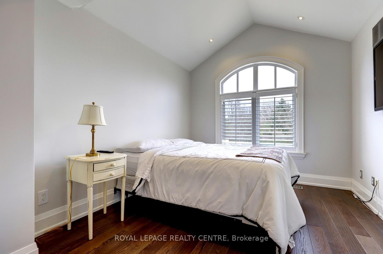 









31


Plainsman

Road,
Mississauga,




ON
L5N 1C4

