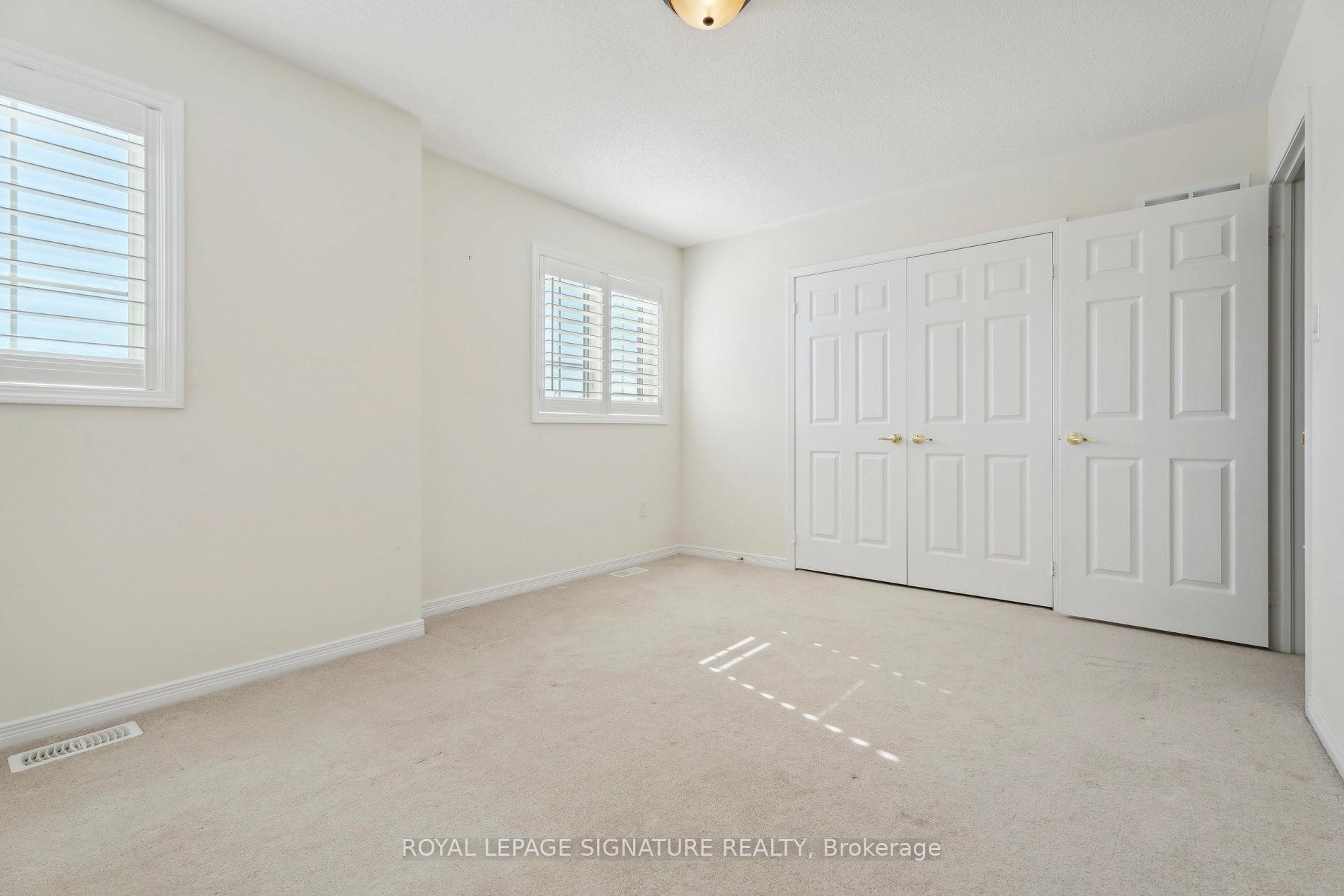 









1198


Mary-Lou St

Street,
Innisfil,




ON
L9S 0C1

