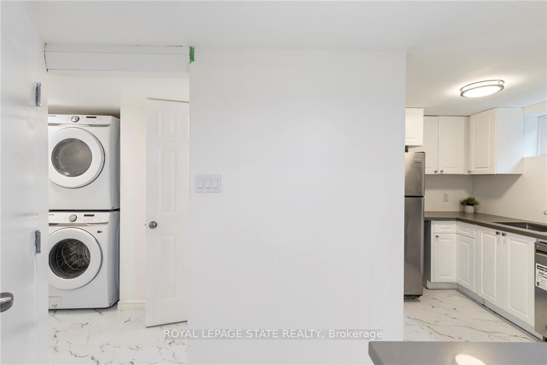 









7


Purdy

Crescent, 2,
Hamilton,




ON
L9A 3B4

