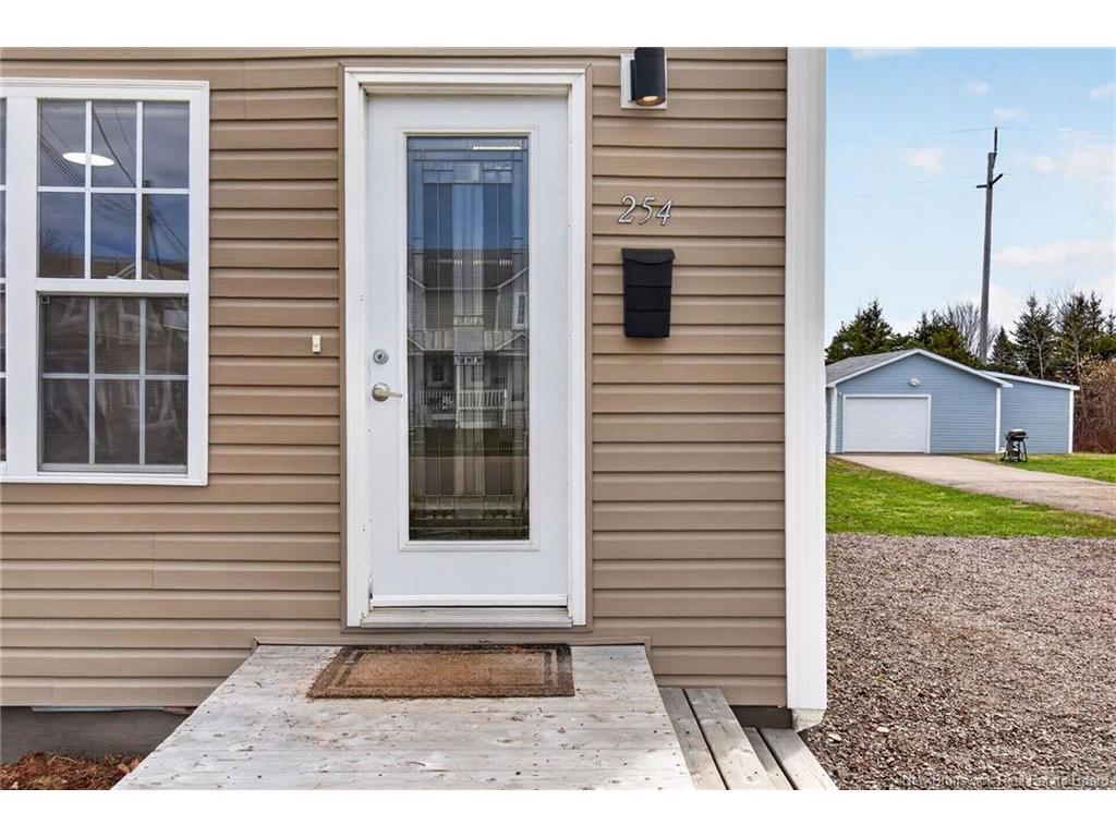 









254


Highlandview

RD,
Moncton,




NB
E1A 2L3

