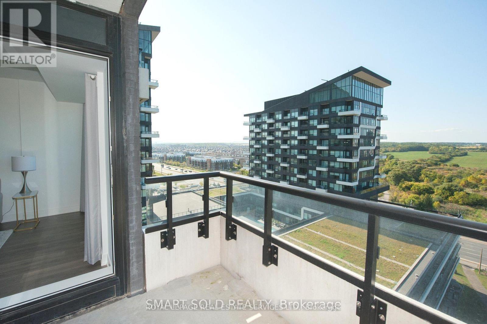 












1126 - 2485 TAUNTON ROAD

,
Oakville,




Ontario
L6H3R8

