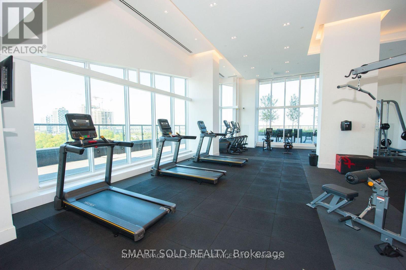 












1126 - 2485 TAUNTON ROAD

,
Oakville,




Ontario
L6H3R8

