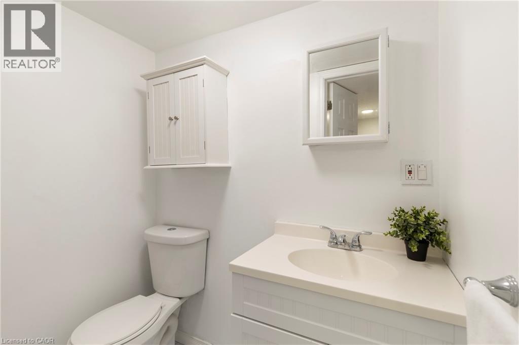 












7 PURDY Crescent Unit# 2

,
Hamilton,




Ontario
L9A3B4

