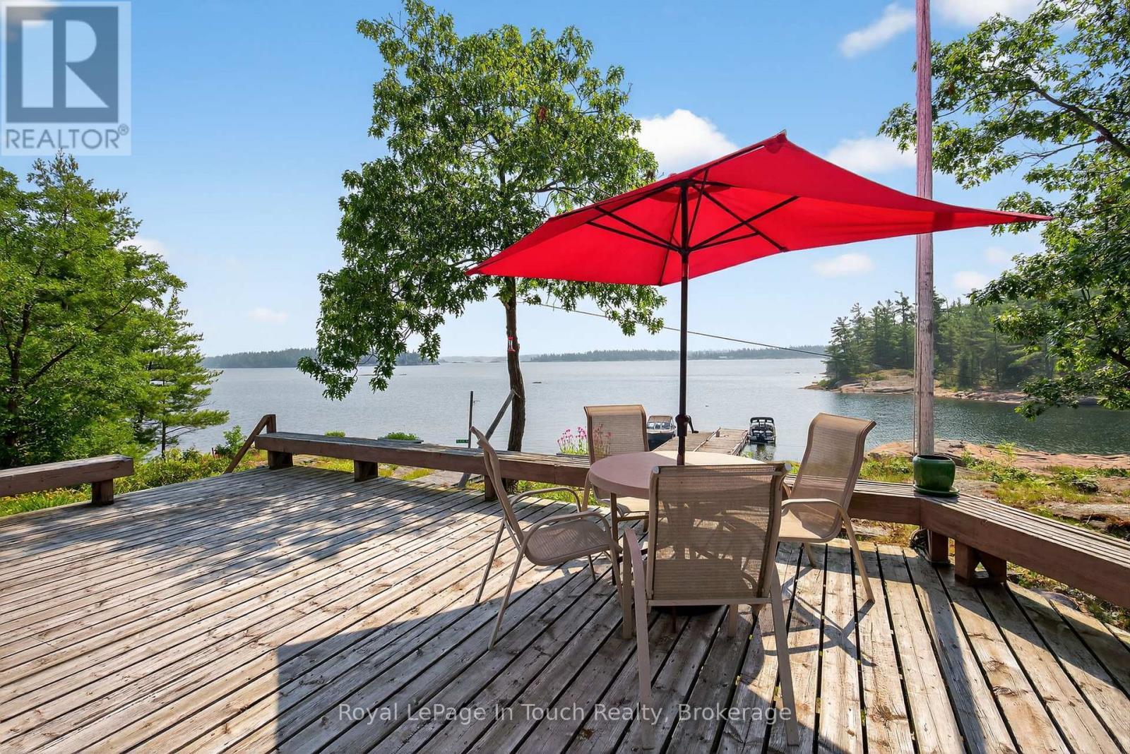 












34 B320 SANS SOUCI ISLAND

,
The Archipelago (Archipelago South),




Ontario
P2A0B7

