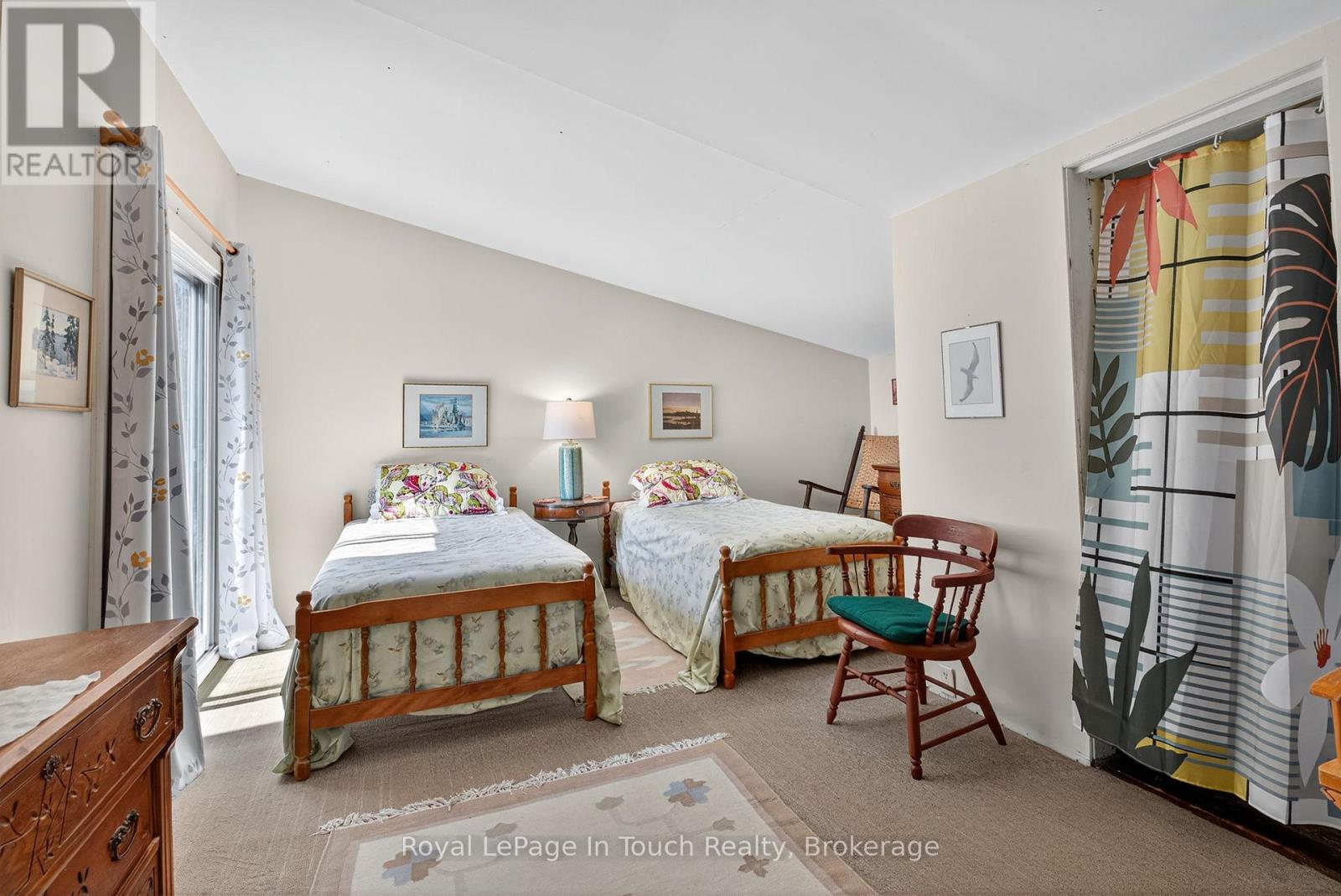 












34 B320 SANS SOUCI ISLAND

,
The Archipelago (Archipelago South),




Ontario
P2A0B7

