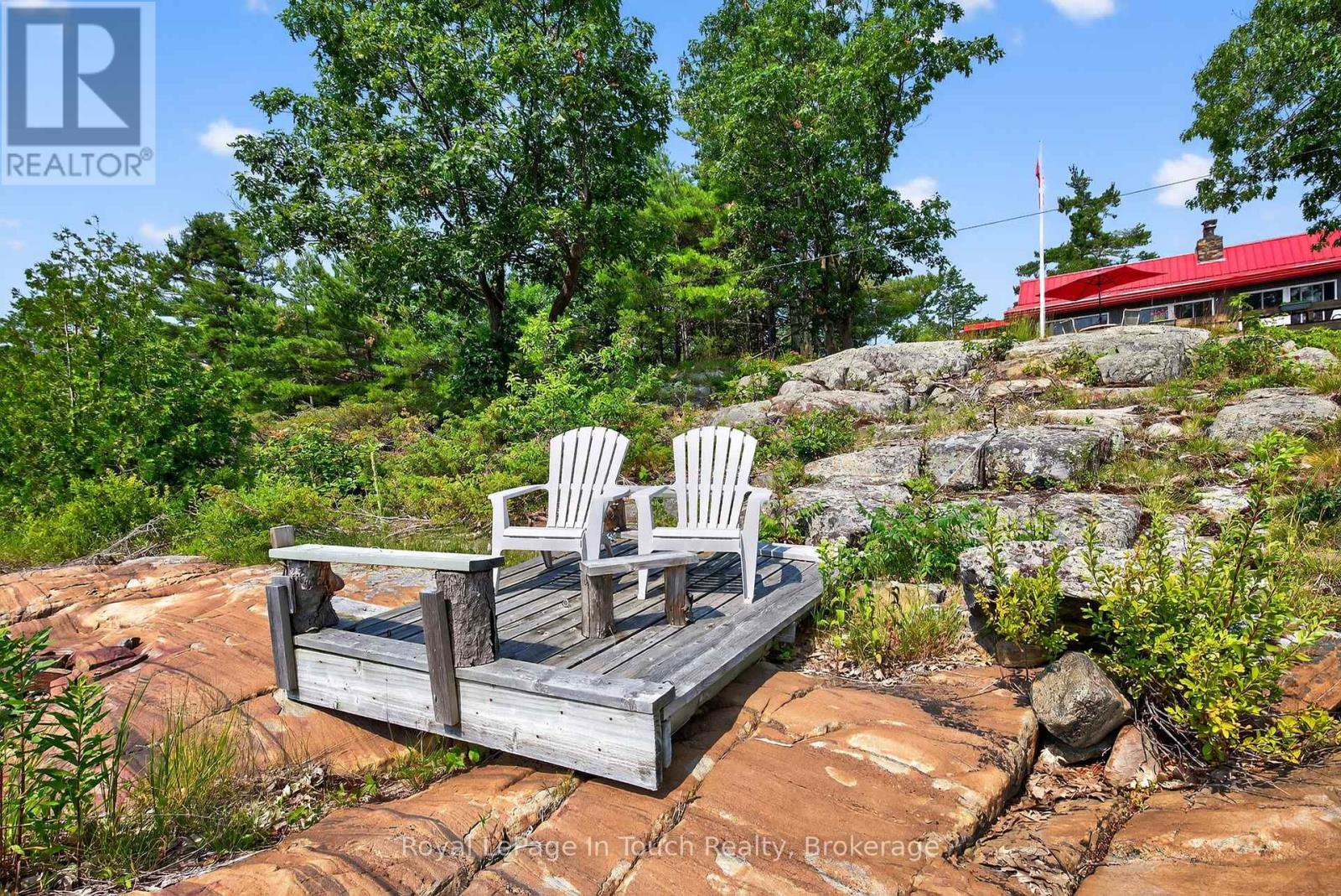 












34 B320 SANS SOUCI ISLAND

,
The Archipelago (Archipelago South),




Ontario
P2A0B7

