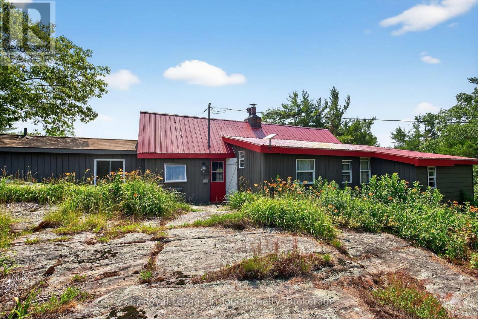 












34 B320 SANS SOUCI ISLAND

,
The Archipelago (Archipelago South),




Ontario
P2A0B7

