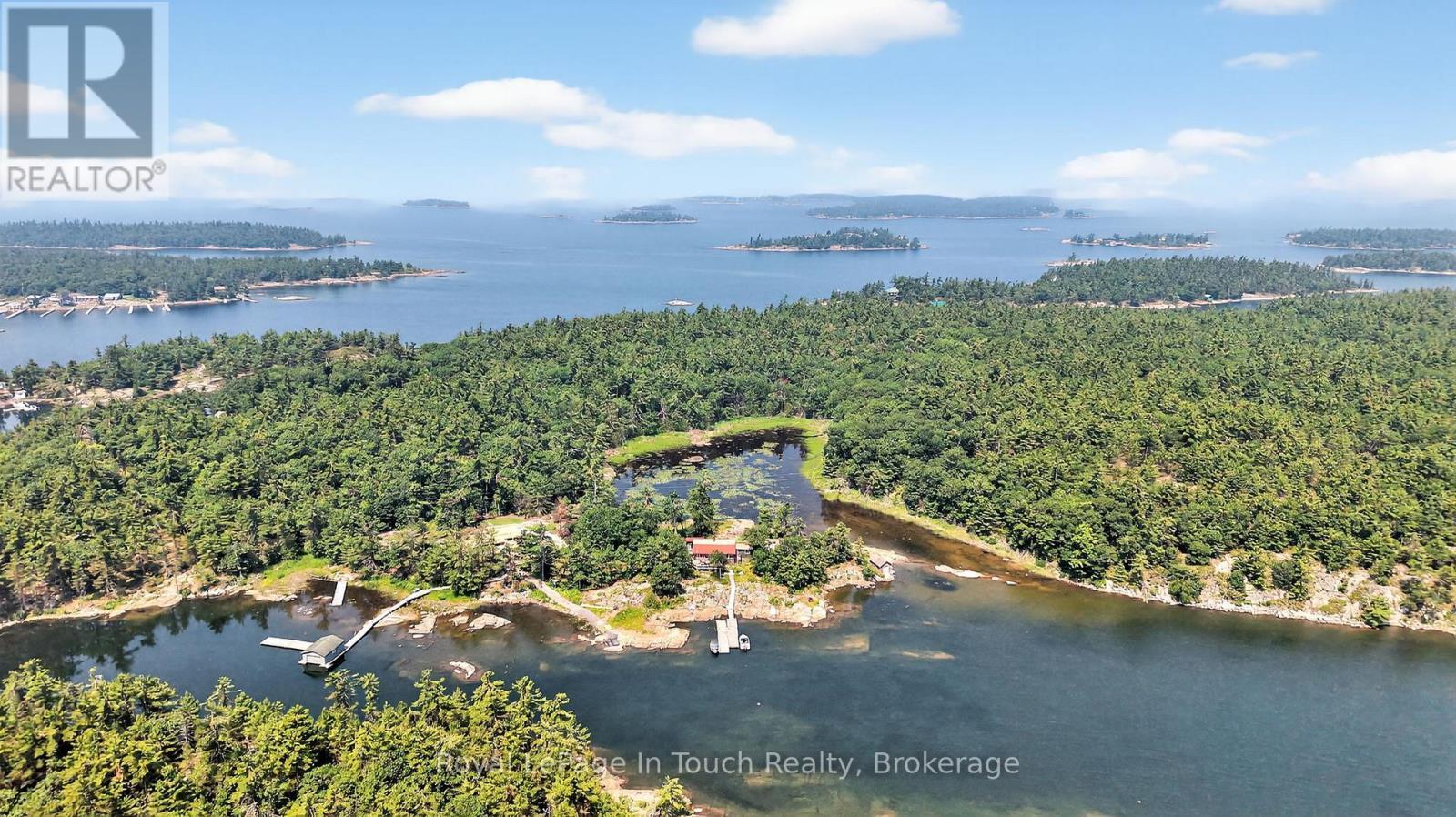 












34 B320 SANS SOUCI ISLAND

,
The Archipelago (Archipelago South),




Ontario
P2A0B7

