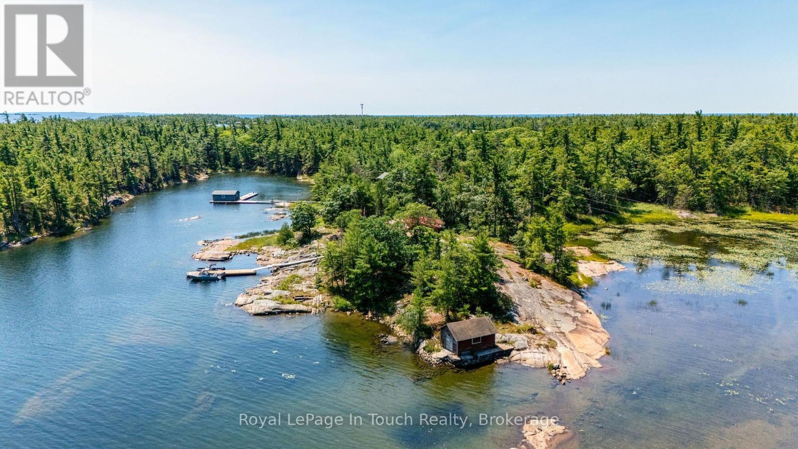 












34 B320 SANS SOUCI ISLAND

,
The Archipelago (Archipelago South),




Ontario
P2A0B7

