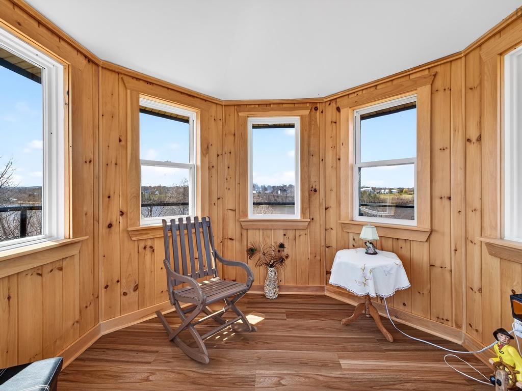 












309 Sand Point Rd (plus two vacant lots)

,
Barrachois,




NS
B0K 1V0

