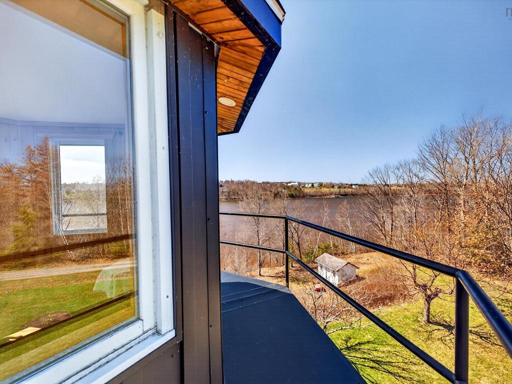 












309 Sand Point Rd (plus two vacant lots)

,
Barrachois,




NS
B0K 1V0

