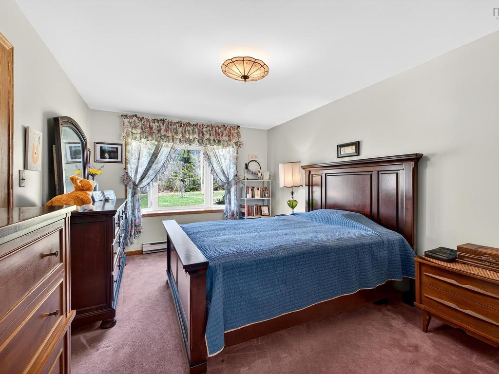 












309 Sand Point Rd (plus two vacant lots)

,
Barrachois,




NS
B0K 1V0

