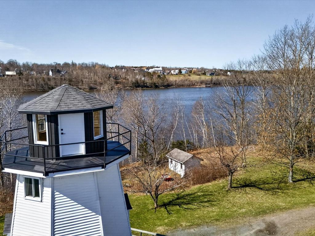 












309 Sand Point Rd (plus two vacant lots)

,
Barrachois,




NS
B0K 1V0

