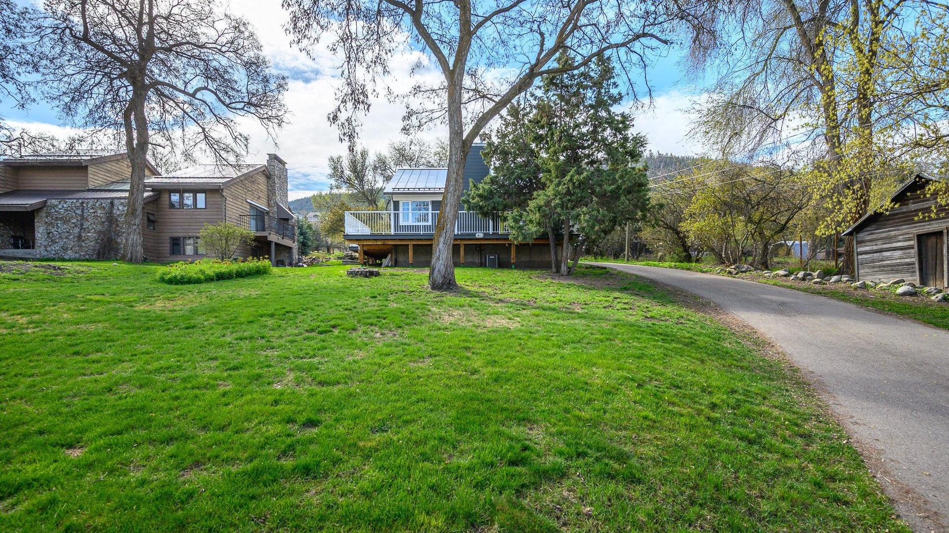 









7778


Okanagan Landing

Road,
Vernon,




BC
V1H 1H2

