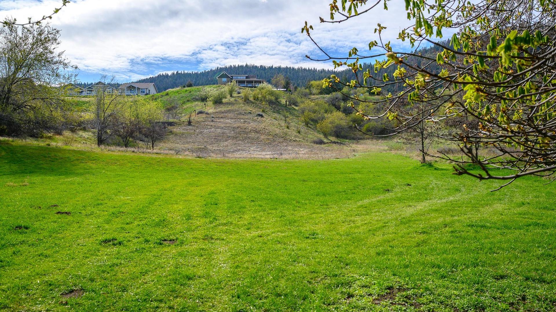 









7778


Okanagan Landing

Road,
Vernon,




BC
V1H 1H2

