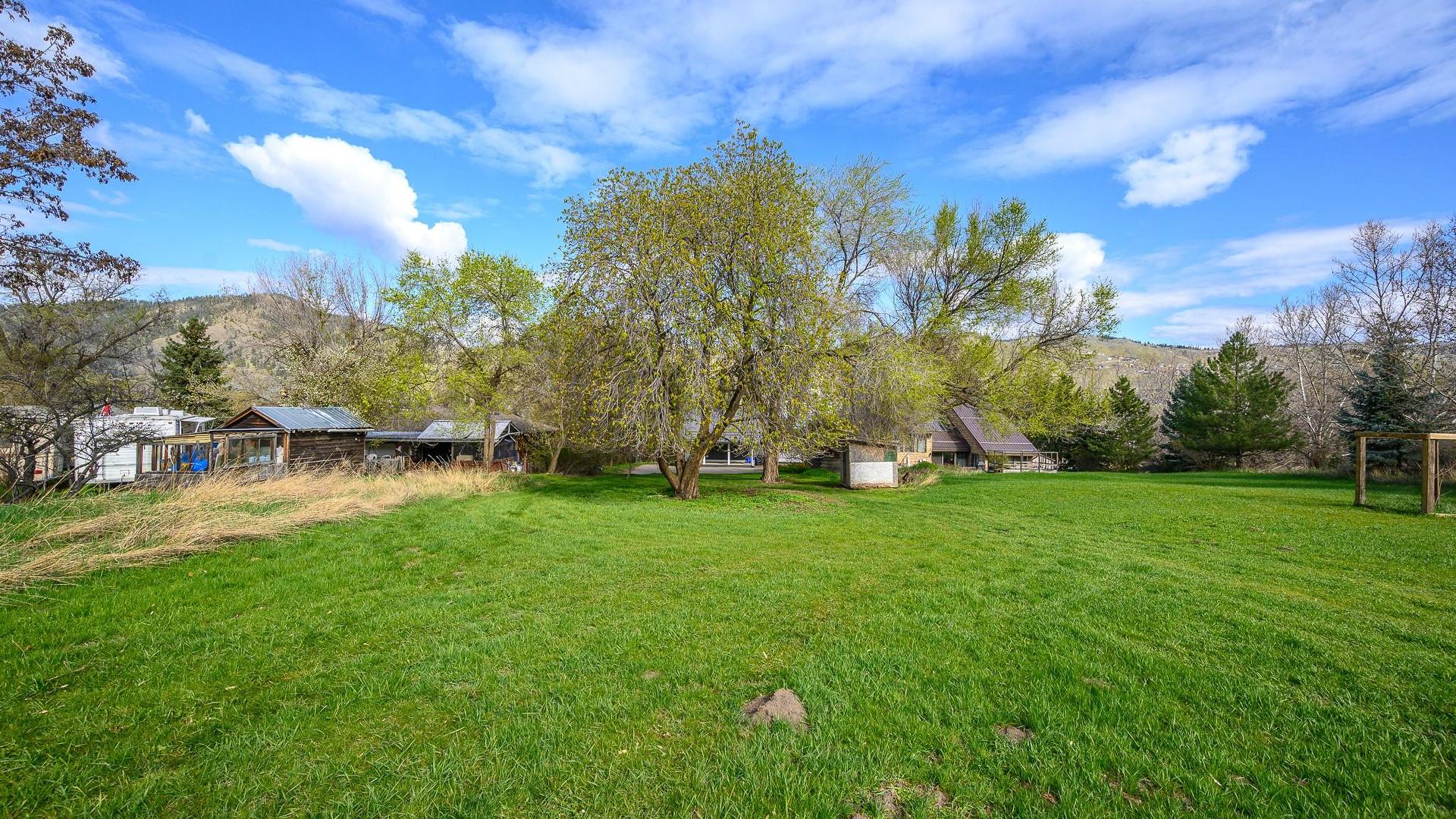 









7778


Okanagan Landing

Road,
Vernon,




BC
V1H 1H2

