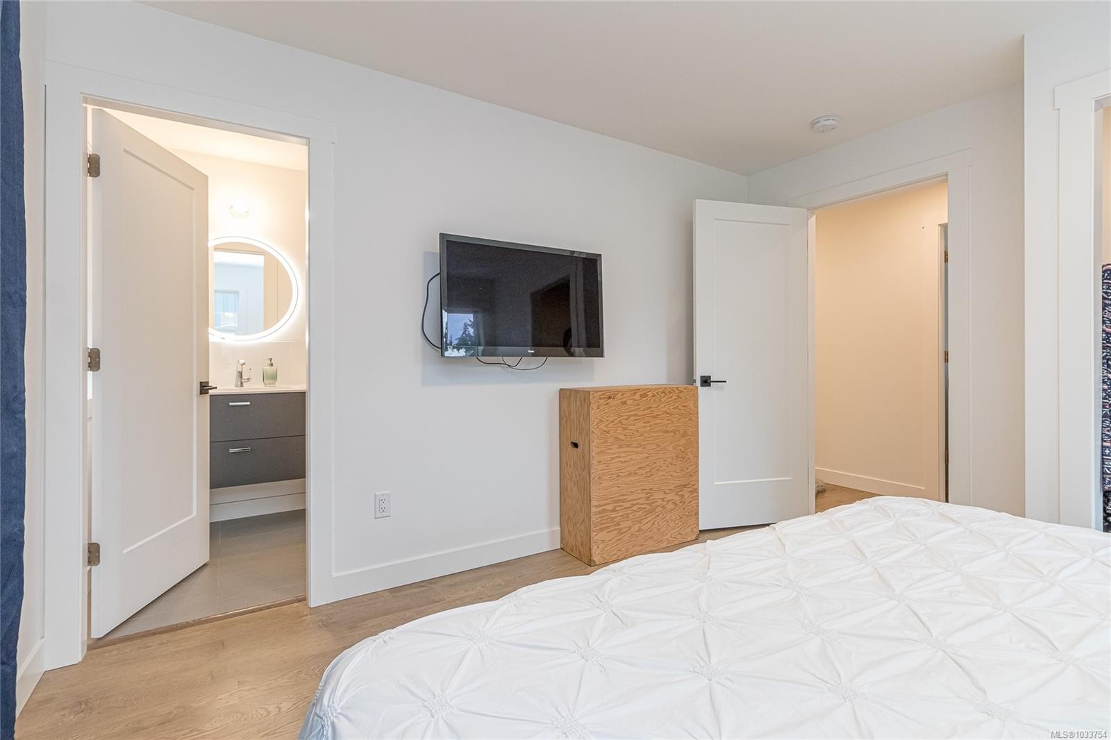 









1119


Bellevue

Rd,
Parksville,




BC
V9P 2C1

