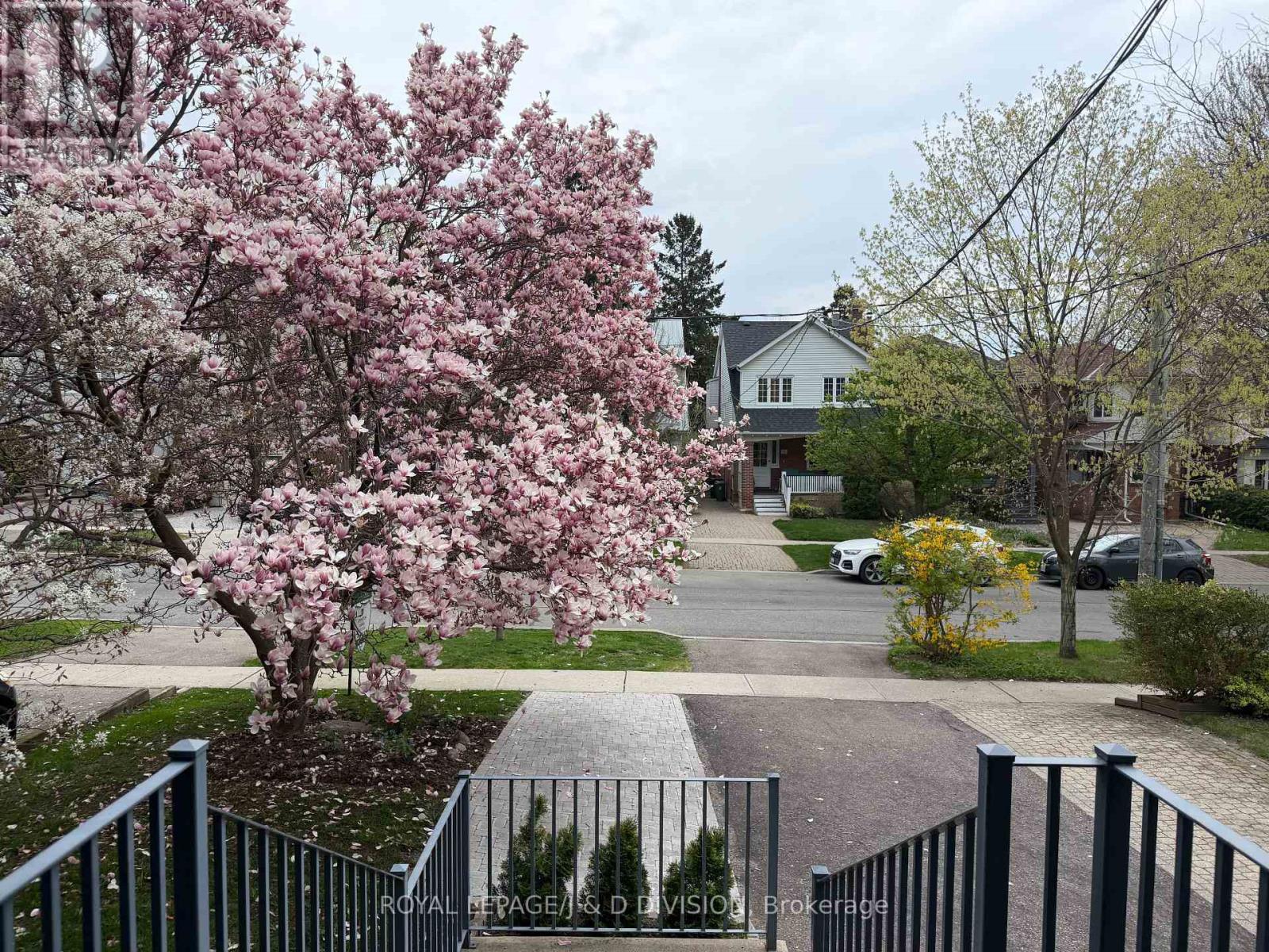 












44 STANDISH AVENUE

,
Toronto,




Ontario
M4W3B1


