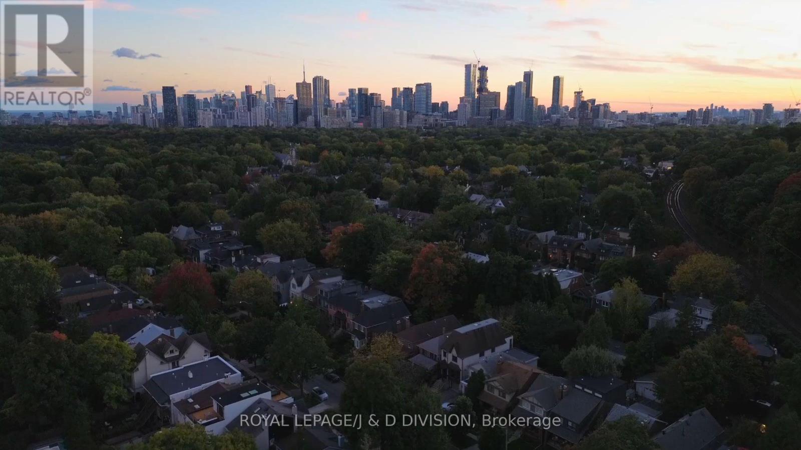 












44 STANDISH AVENUE

,
Toronto,




Ontario
M4W3B1

