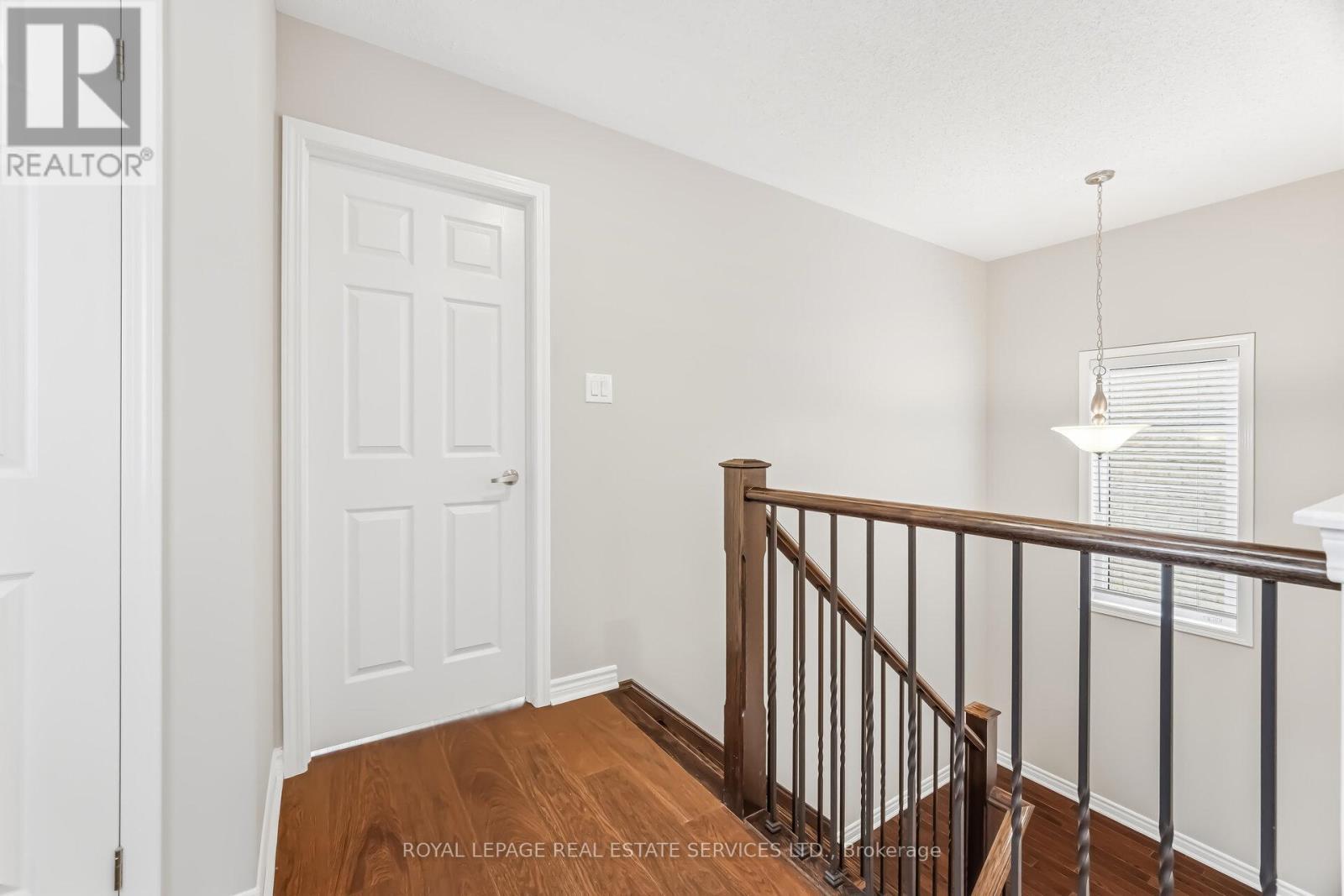 












2383 CALLOWAY DRIVE

,
Oakville,




Ontario
L6M0C1

