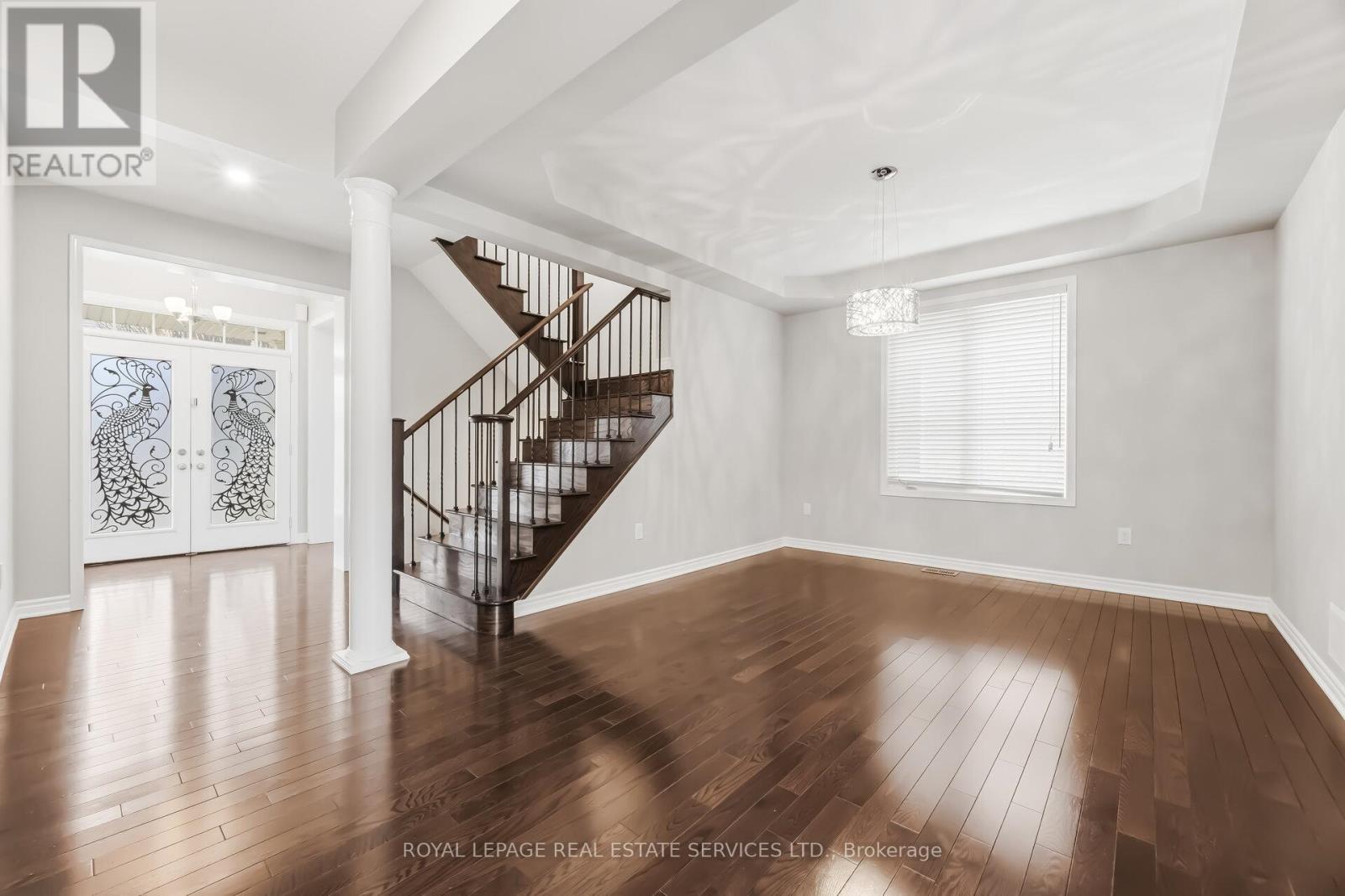 












2383 CALLOWAY DRIVE

,
Oakville,




Ontario
L6M0C1

