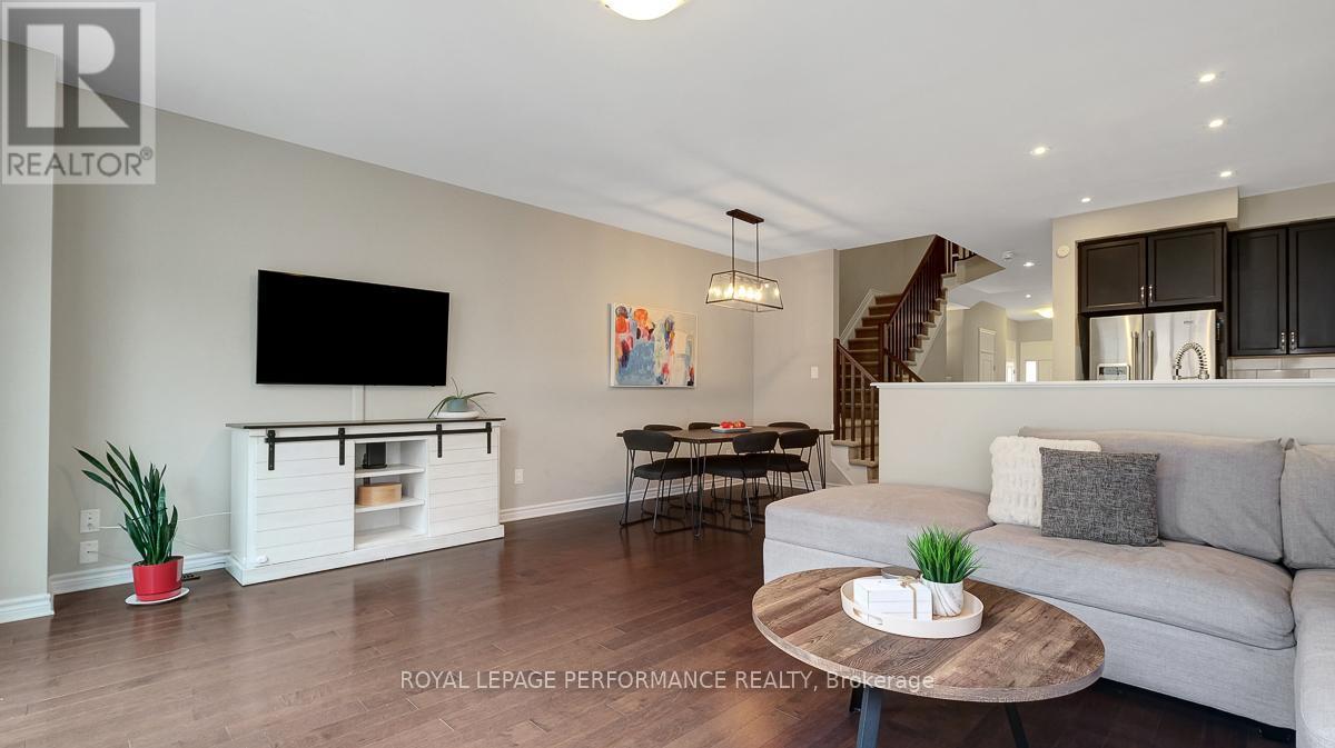 












338 ALASKEN DRIVE

,
Ottawa,




Ontario
K1T0M4

