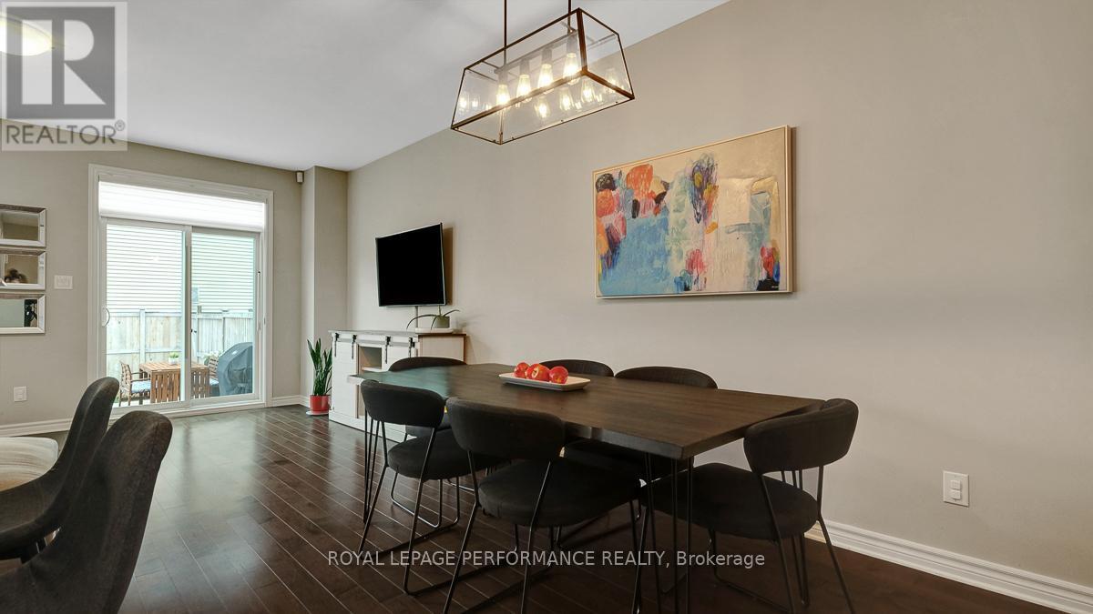 












338 ALASKEN DRIVE

,
Ottawa,




Ontario
K1T0M4

