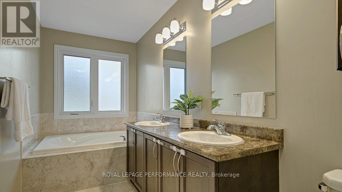 












338 ALASKEN DRIVE

,
Ottawa,




Ontario
K1T0M4

