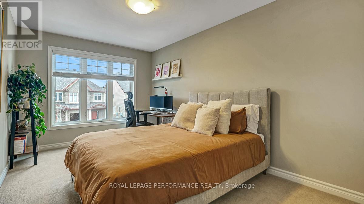 












338 ALASKEN DRIVE

,
Ottawa,




Ontario
K1T0M4

