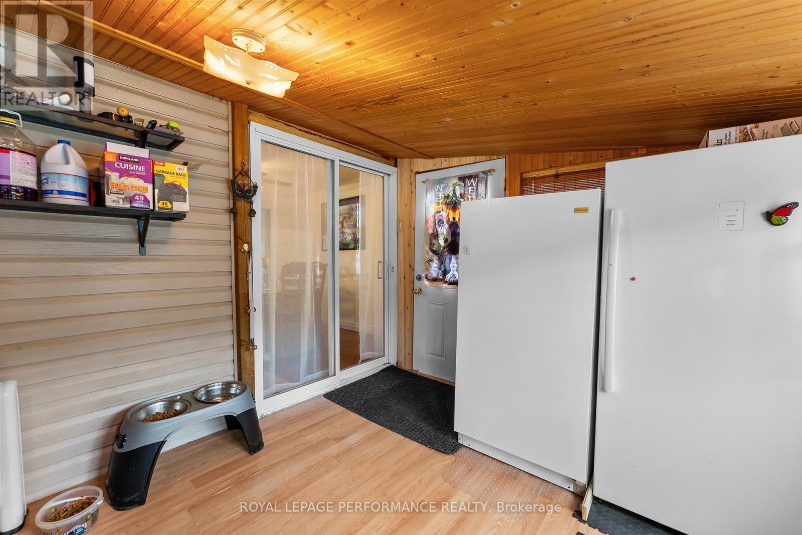 












420 HATFIELD CRESCENT

,
Ottawa,




Ontario
K1E1M8

