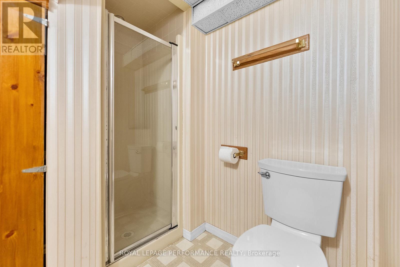 












420 HATFIELD CRESCENT

,
Ottawa,




Ontario
K1E1M8

