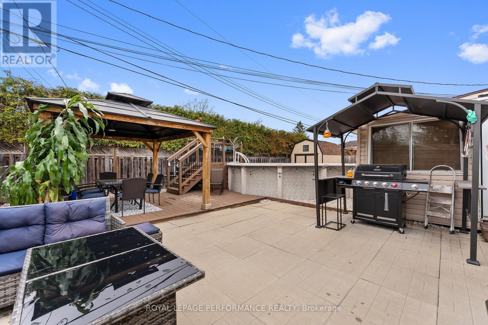 












420 HATFIELD CRESCENT

,
Ottawa,




Ontario
K1E1M8

