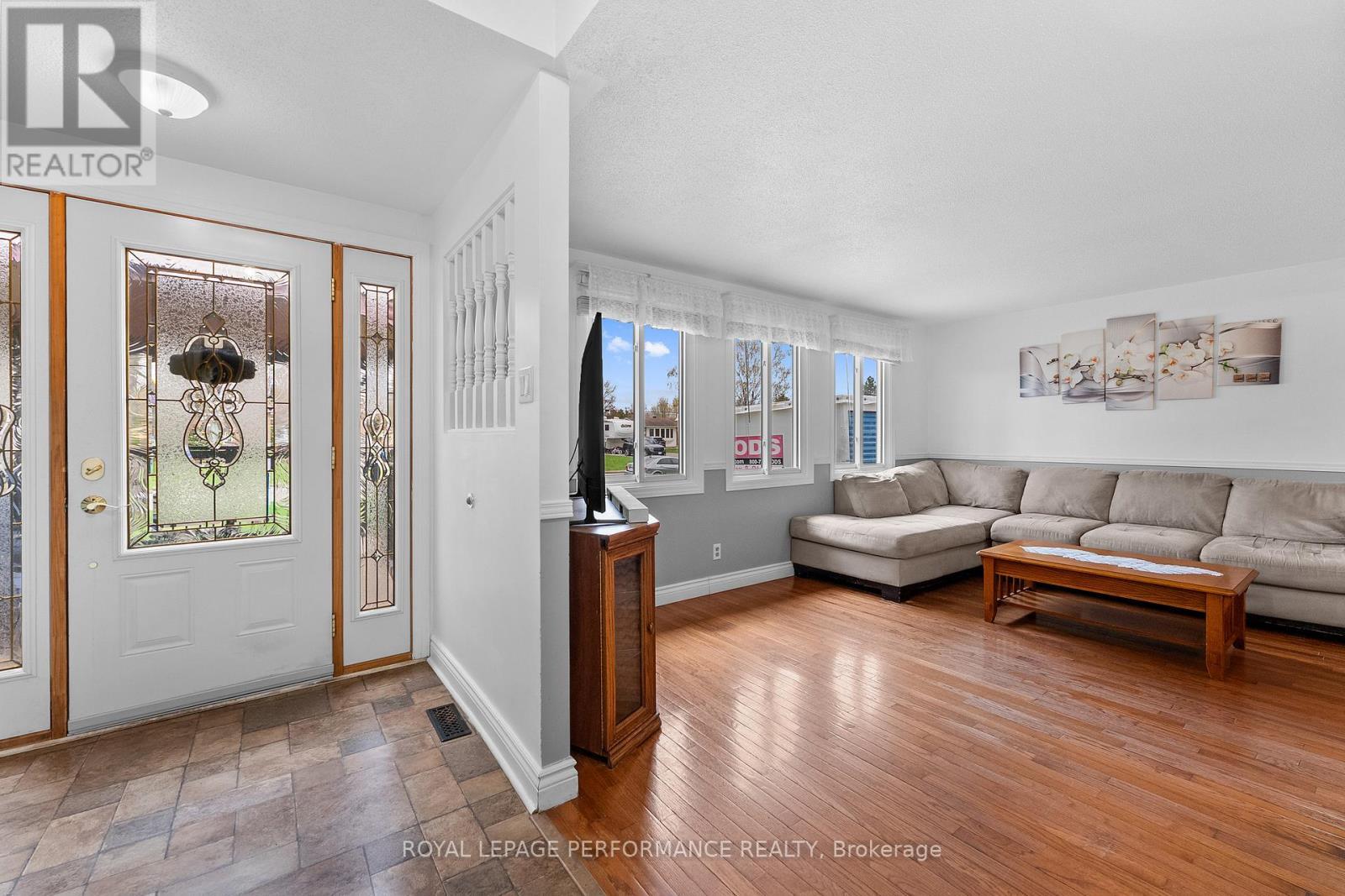 












420 HATFIELD CRESCENT

,
Ottawa,




Ontario
K1E1M8

