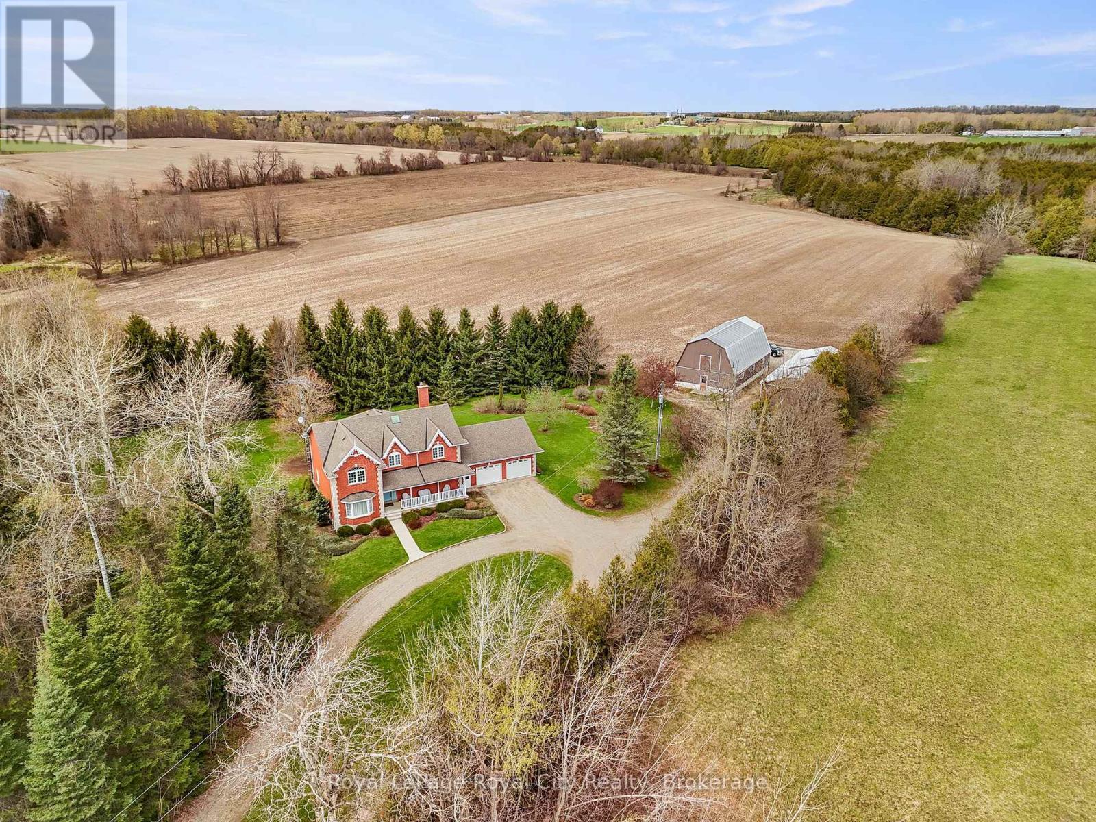 












5445 5TH LINE

,
Guelph/Eramosa,




Ontario
N0B2K0

