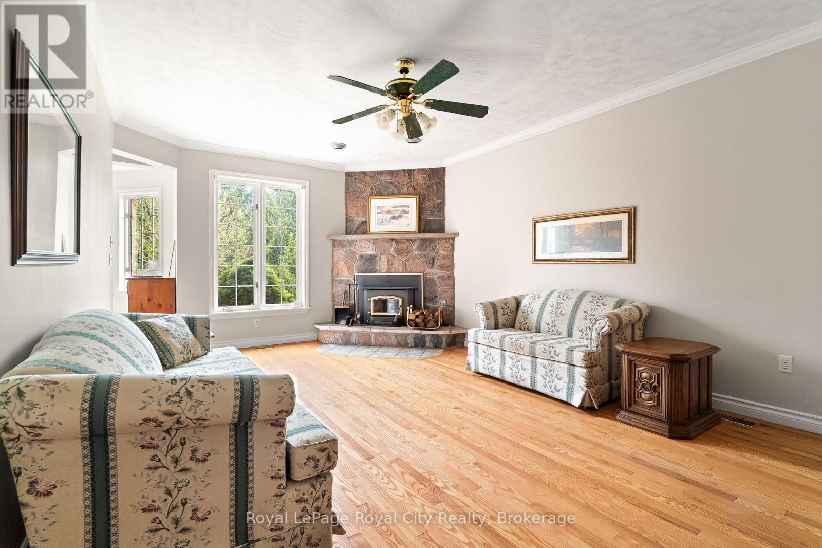 












5445 5TH LINE

,
Guelph/Eramosa,




Ontario
N0B2K0

