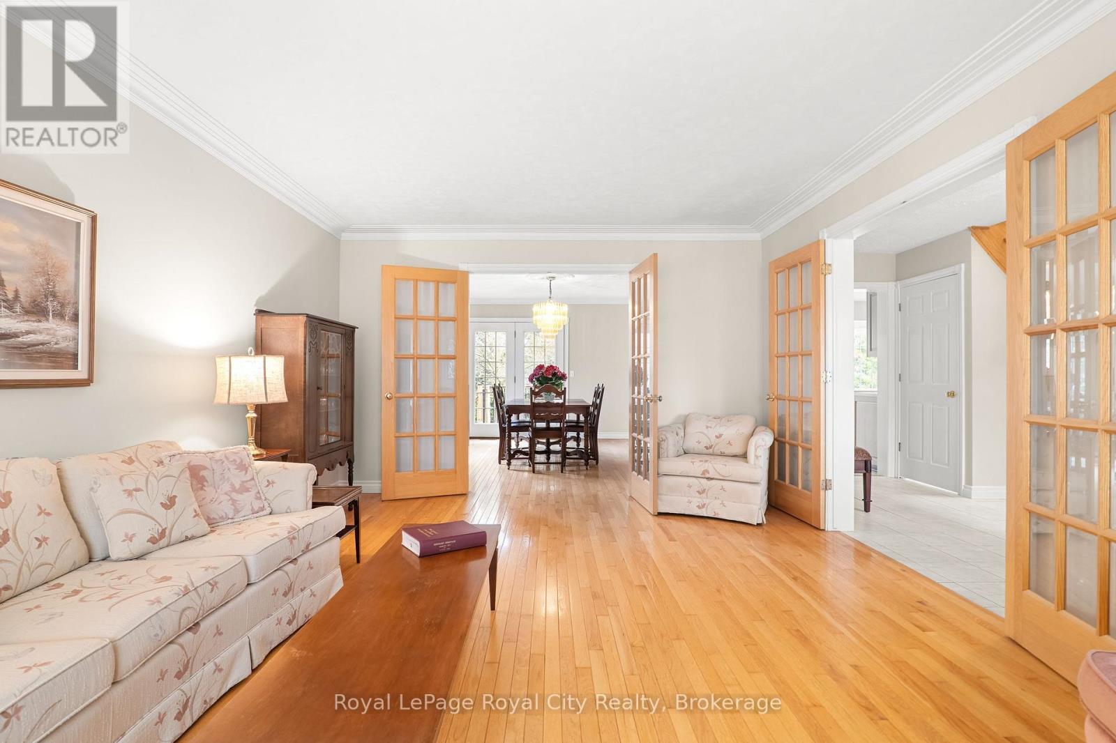 












5445 5TH LINE

,
Guelph/Eramosa,




Ontario
N0B2K0

