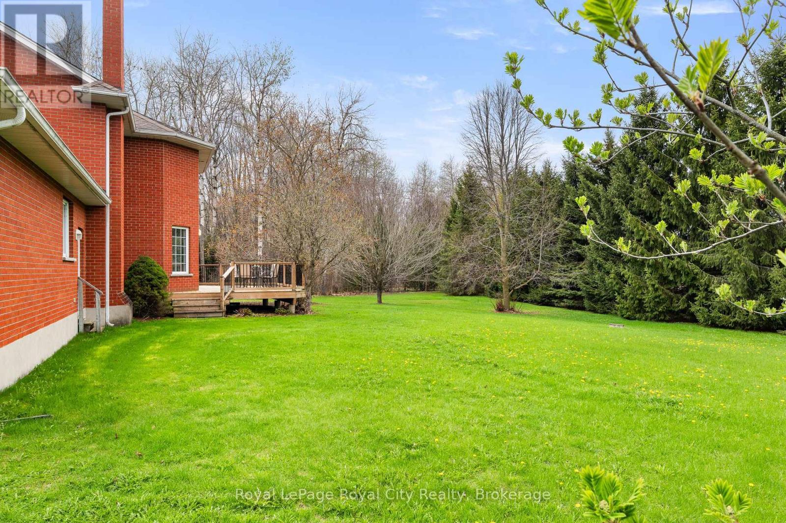 












5445 5TH LINE

,
Guelph/Eramosa,




Ontario
N0B2K0

